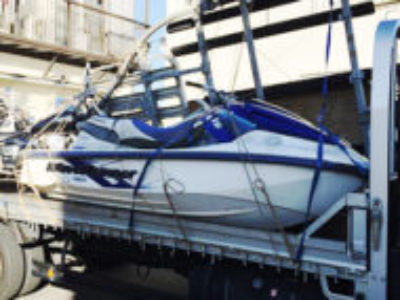 横須賀市でヤマハ マリンジェット2台とトレーラーを引き取りと処分しました