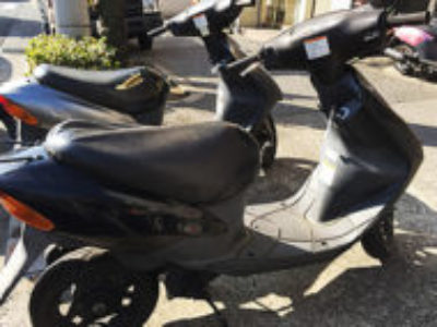 練馬区旭丘で原付バイクのスズキ レッツ2 ブラックを無料引き取りと廃車