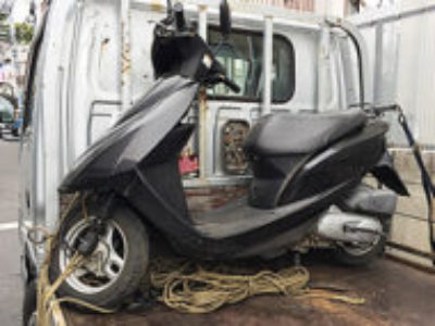 渋谷区恵比寿で原付バイクのヤマハ JOG FIの引き取りと処分・廃車を無料でしました！