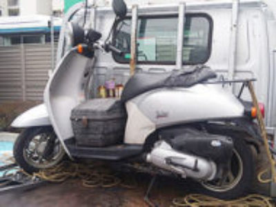 練馬区豊玉中で原付バイクのホンダ トゥデイ シグマシルバーメタリックを無料引き取り処分と廃車