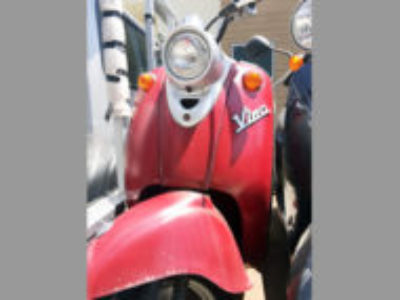 横浜市瀬谷区で原付バイクのヤマハ ビーノ50(赤色)を無料で引き取り処分と廃車手続き代行