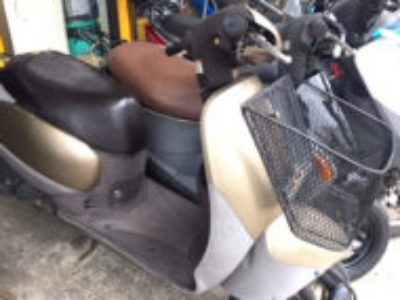 大田区矢口で原付バイクのホンダ タクト50 ゴールドの引き取り処分を無料で行いました！