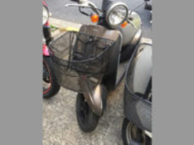 越谷市下間久里で原付50ccバイクのホンダ トゥデイDX50(ブラウン・前カゴ付)を無料引き取り