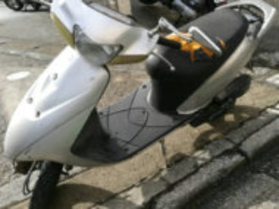 船橋市習志野台4丁目でスズキ レッツ2 シルバーを無料引き取りと廃車