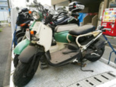横浜市港北区師岡町で原付バイクのズーマーを無料で引き取り処分