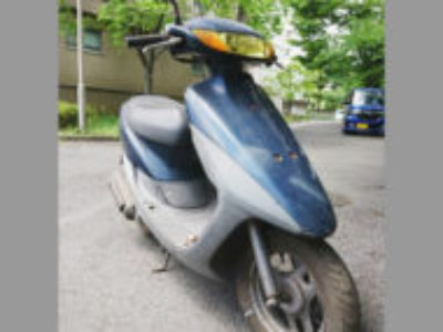 千代田区北の丸公園で原付バイクのライブディオを無料で引き取り処分