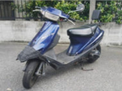 板橋区大山金井町で原付バイク アドレスV100 ネイビーの引き取り処分を無料で行いました！