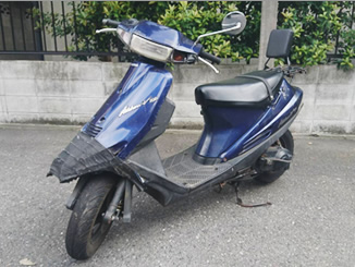 東京都板橋区大山金井町で無料で引き取りしたスズキ アドレスV100 ネイビー色