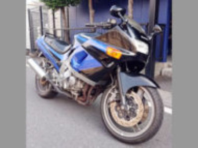 熊谷市新堀のカワサキ ZZR400 ブラック&ブルーを無料で引き取り