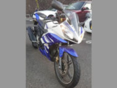 横浜市青葉区青葉台で150ccバイクのYZF-R15を無料引き取り処分と廃車