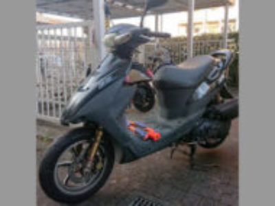 八王子市上柚木3丁目で原付バイクのスズキ ZZ を無料で引き取り処分