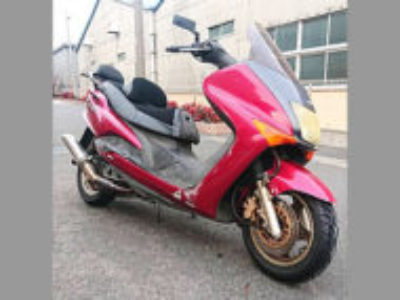 三郷市花和田でヤマハ マジェスティ125 ワインレッドを無料で引き取り処分しました