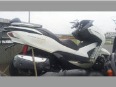 木更津市潮見1丁目の250ccバイク フォルツァ Si 事故車を無料で引き取り