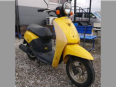 越谷市東町の原付バイク ホンダ トゥデイ オリオンイエロー色を無料で引き取りと処分