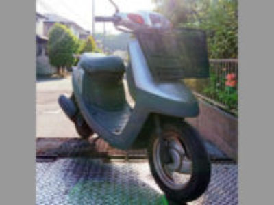 横須賀市吉井2丁目で原付バイクのヤマハ アプリオ シルバーを無料引き取り処分