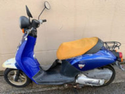 浦安市日の出1丁目で原付バイクのホンダ トゥデイ ブルーを無料引き取り処分