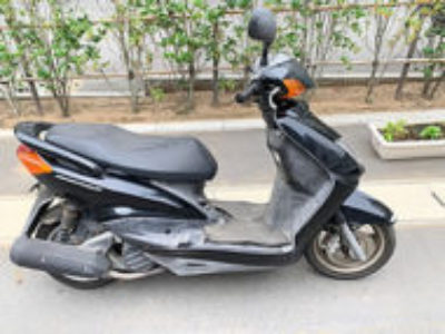 市川市市川1丁目で原付バイクのヤマハ シグナスX ブラックを無料引き取り処分と廃車