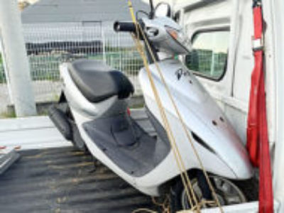 朝霞市根岸台で原付バイクのホンダ スマートDio クリアシルバーメタリックを無料で引き取りと処分しました