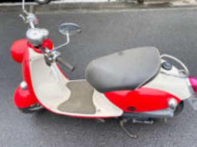 つくば市天久保2丁目で原付バイクのヤマハ ビーノ FIを無料引き取りと処分