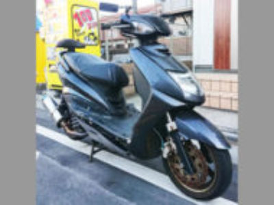 大田区西糀谷にて原付125ccバイク ホンダ シグナスXの引き取り処分と廃車を無料でしました！