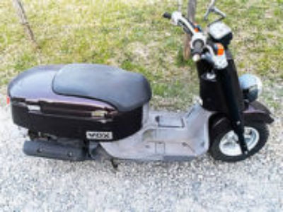 千葉市中央区寒川町3丁目で原付バイクのヤマハ VOX DXを無料で引き取りと処分