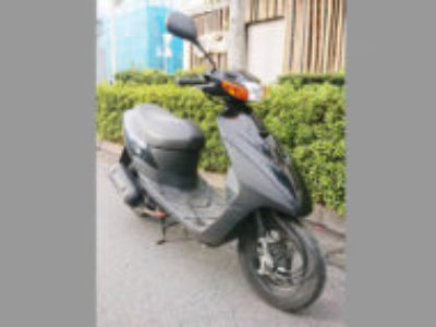 足立区大谷田で原付バイクのスズキ レッツ2 スタンダード ブラックを無料引き取りと処分！