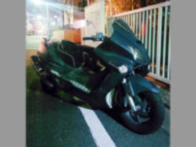 江戸川区北葛西で250ccバイクのフォルツァ タイプXの引き取り処分と廃車手続きを無料でしました！