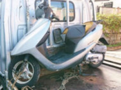 八潮市八潮で原付バイクのホンダ Dio FI シグマシルバーメタリックを無料で引き取りと処分