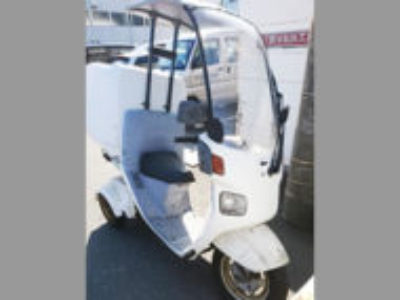 横浜市中区かもめ町で原付バイクのジャイロキャノピーを無料で引き取り処分