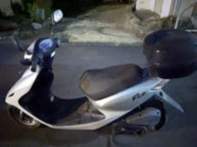 春日部市で原付バイクのホンダ スマートDio シャスタホワイトを無料で引き取り処分と廃車