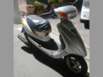 東京都荒川区荒川で原付バイク JOG FIの引き取り処分と廃車を無料で行いました！