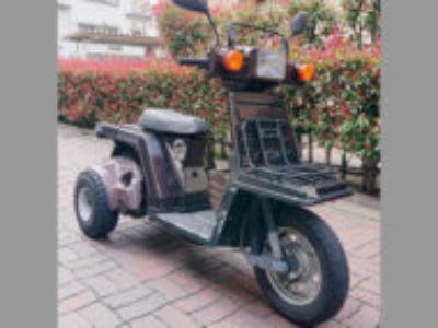東京都足立区新田で原付バイクのホンダ ジャイロX(カバー割れ)を無料引き取り処分と廃車！
