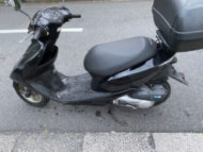 東京都足立区東保木間で原付バイクのDio(AF62) パールプロキオンブラックを無料引き取りと処分！