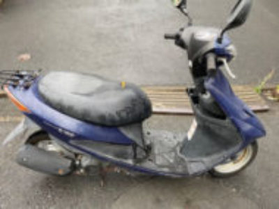 東京都杉並区下高井戸で原付バイクのアドレスV50の引き取り処分と廃車を無料でしました！
