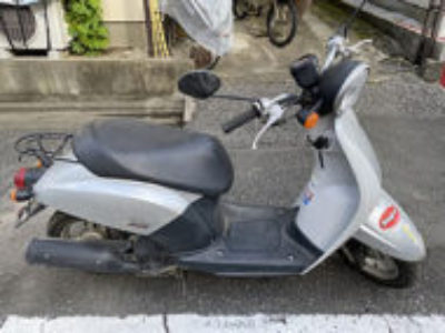 足立区舎人で原付バイクのホンダ トゥデイ シルバーメタリックを無料引き取り処分と廃車！