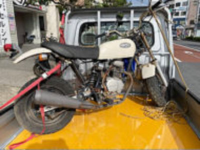 墨田区で原付バイクのホンダ エイプ50 クラシカルホワイトを無料引き取り処分と廃車手続き代行
