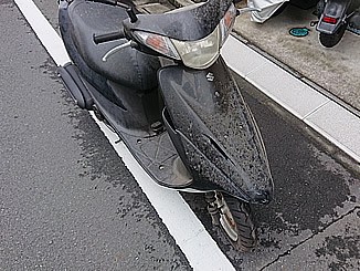 2021年7月1日に東京都墨田区で廃車手続きと引き取り処分を無料でした原付バイクのスズキ アドレスV50 ブラック
