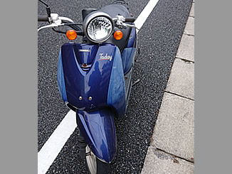 東京都北区で引き取りと処分をした原付50ccバイクのホンダ トゥデイ パールジェミニブルー